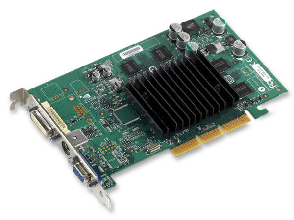 NVIDIA HP QUADRO4 380 XGL 64MB AGP X8 GRAPHICS CARD 311507-001